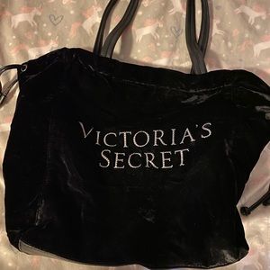 Vs tote bag